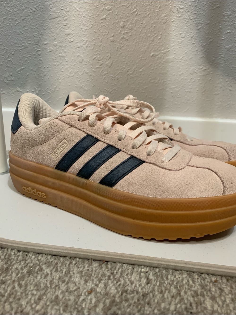 adidas Women’s Light Pink Suede Sneakers with Navy Stripes and Gum Sole - Picture 2 of 6